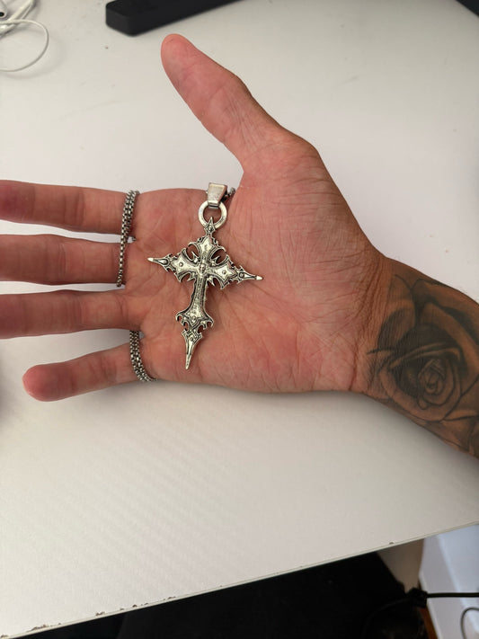 V1 ''LOSTEYE''CHAIN